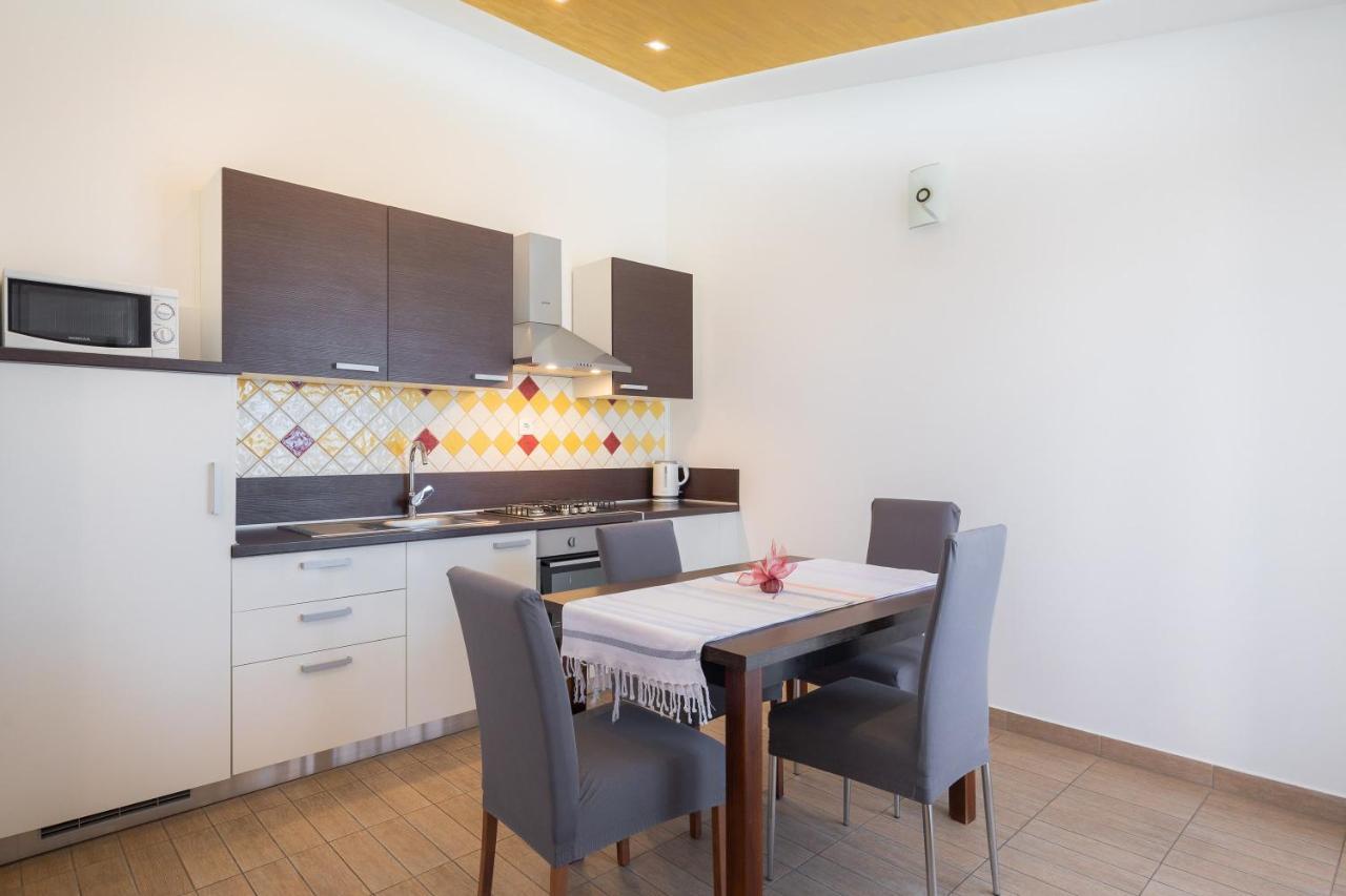 Apartments Vukovic 珀德垂那 外观 照片